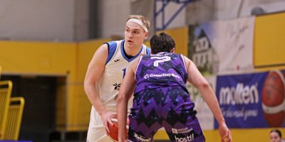 Razítko na vítězství ve skupině A2