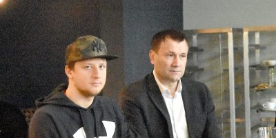 Trenérem je nadále Čurovič, zůstává také Feštr